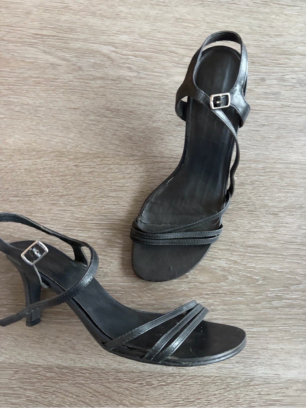 Genuine leather kitten heels strappy Classic Black‎ Women's Sandal euro summer